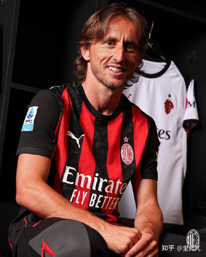 国安客战亚泰：三外援PK四外援；塞鸟战旧主，江文豪首发