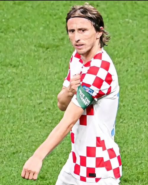 伦敦足球：帕尔特伊已经抵达法院，出席强奸指控听证会